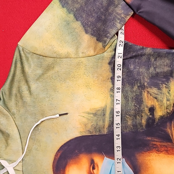 Masked Mona Lisa graphic print hoodie kangaroo pocket Large iconic Italian art - Picture 6 of 8